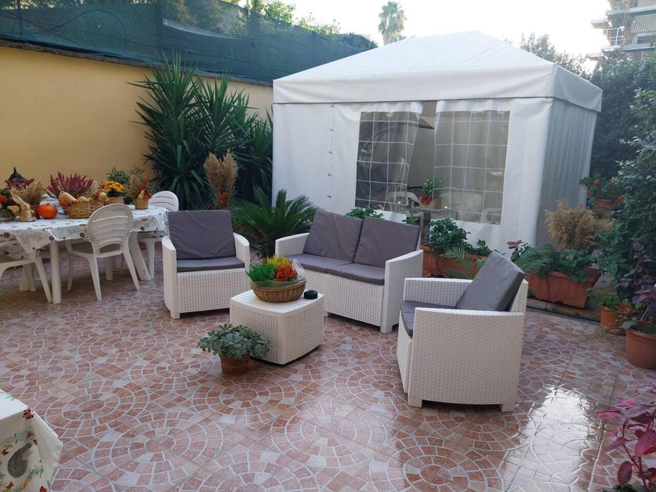 Il Giardino Di Marimar Lejlighed Eksteriør billede